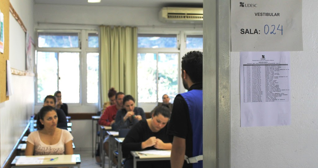 Udesc publica calendário do Vestibular de Inverno e resultado da isenção para doador de sangue