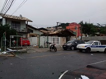 Defesa Civil de Balneário Camboriú atende ocorrências causadas pela chuva e vento