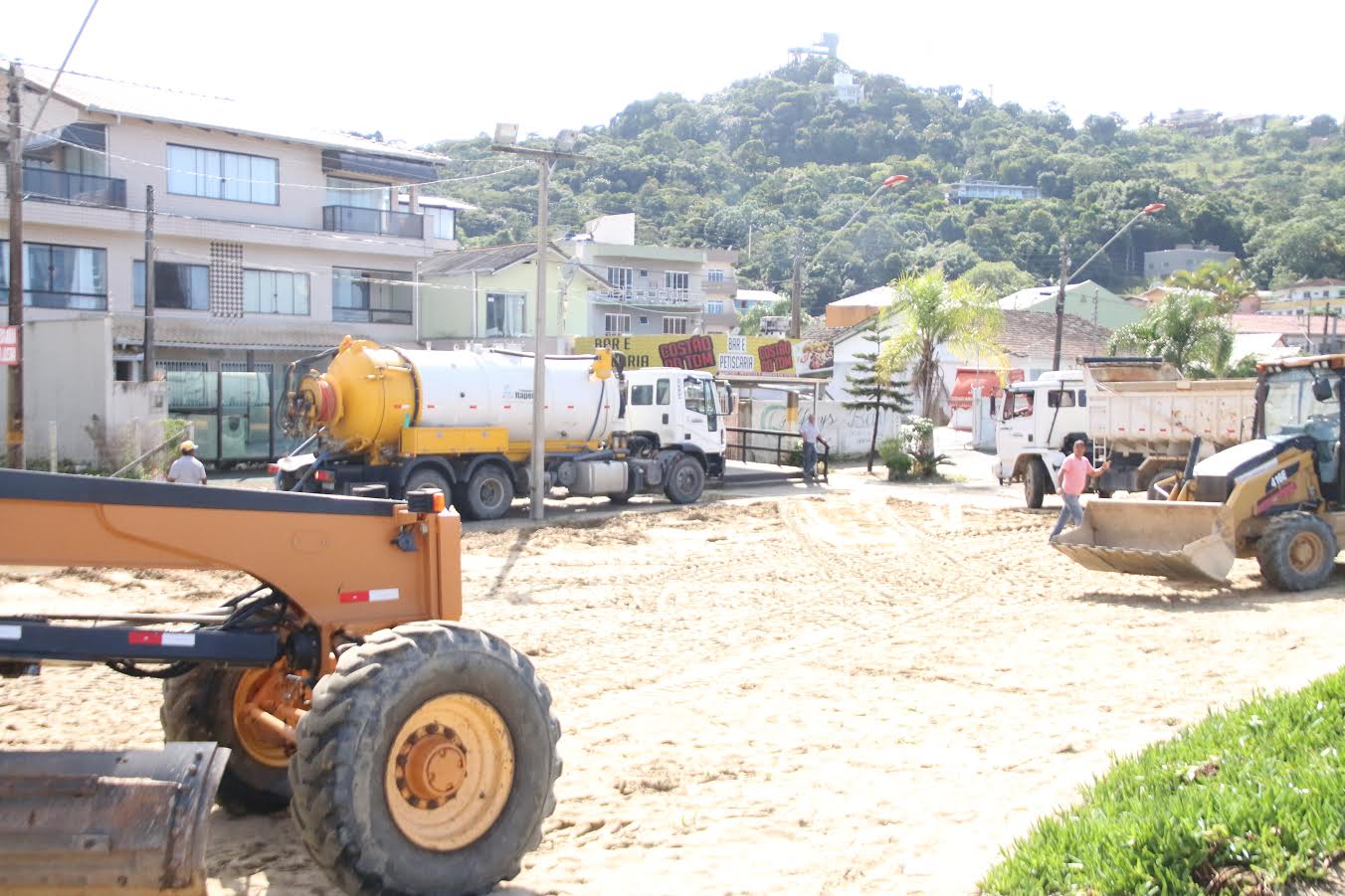 Obras iniciam reurbanização no Canto da Praia