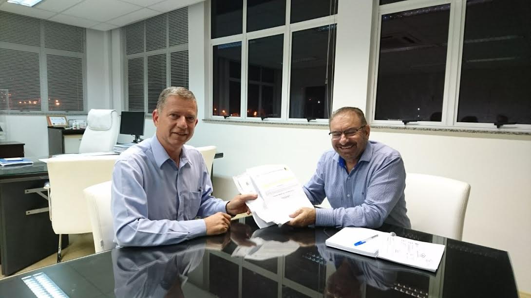 Vereador Rubens Angioletti apresenta propostas de mobilidade urbana para prefeito de Itajaí Vereador Rubens Angioletti apresenta propostas de mobilidade urbana para prefeito de Itajaí