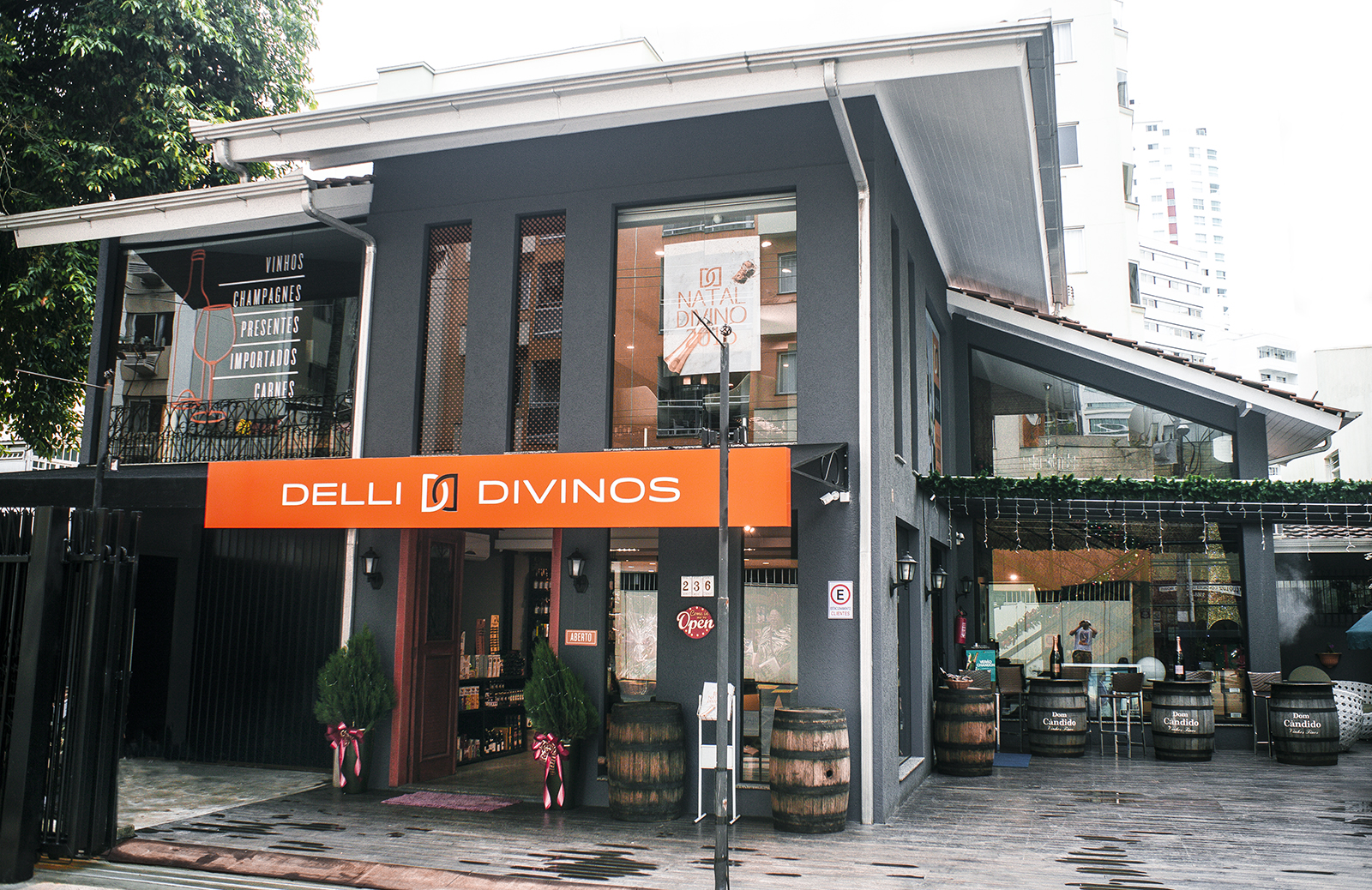 Dia dos Namorados é na Delli Divinos