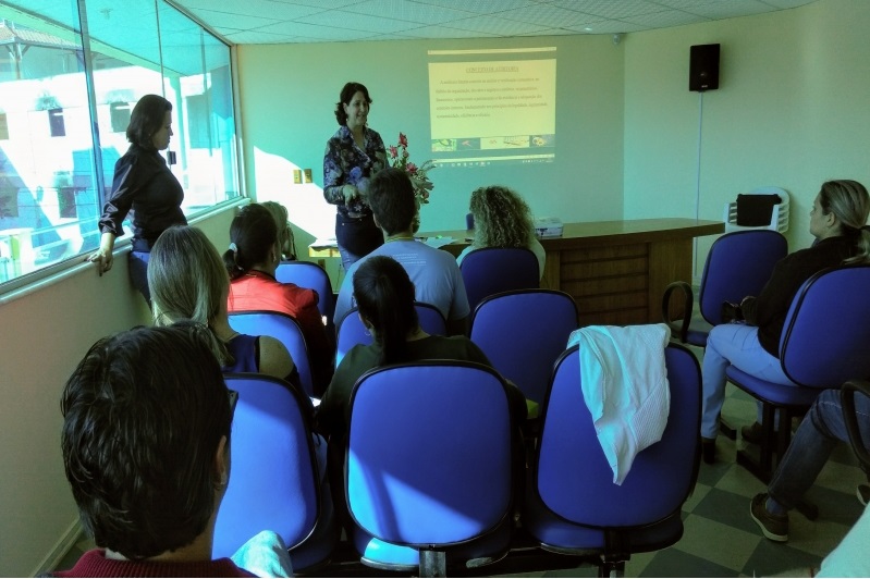 OUVIDORES E AUDITORES SETORIAIS PASSAM POR CAPACITAÇÃO OUVIDORES E AUDITORES SETORIAIS PASSAM POR CAPACITAÇÃO