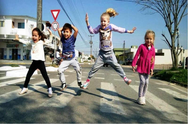 Centro de Educação Infantil faz ação no Dia do Pedestre