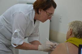 Campanha de vacinação contra a gripe imunizou 8.847 camboriuenses