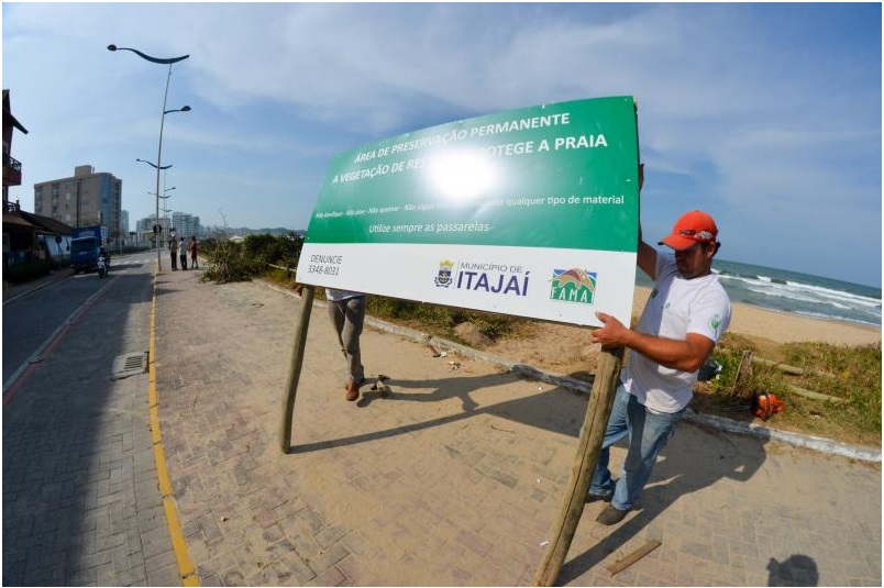 Famai inicia recuperação ambiental da restinga da Praia Brava