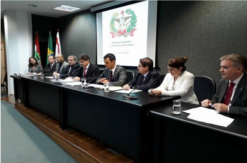 Município participa de audiência pública para reivindicar hemocentro para Itajaí