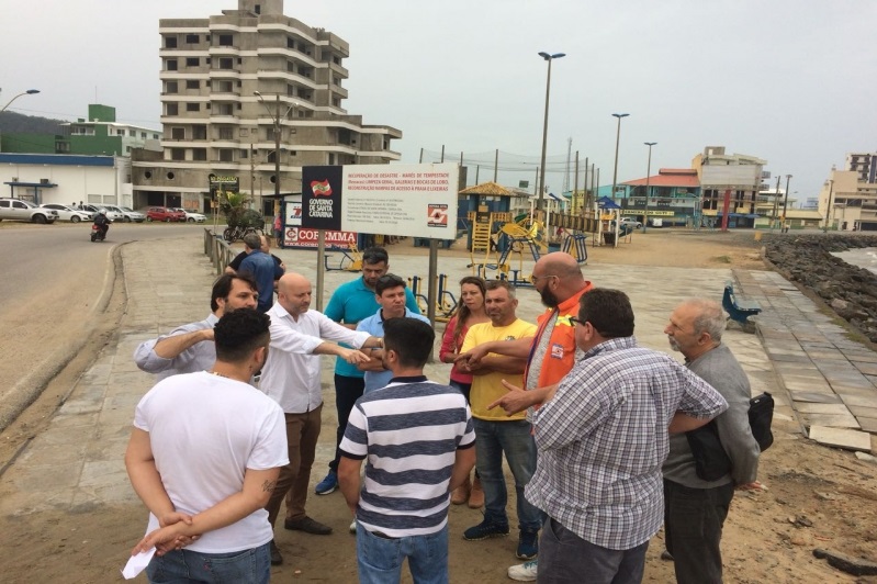 ASSINADA ORDEM DE SERVIÇO PARA RECONSTRUÇÃO DA PRAIA DO GRAVATÁ