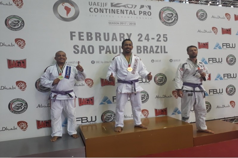 MÁRCIO DE PAULA CONQUISTA MAIS UM OURO NO JIU-JITSU