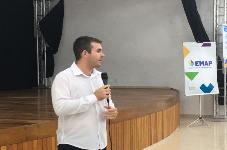 EMAP FINALIZA CURSO DE DIREITOS E OBRIGAÇÕES DOS SERVIDORES