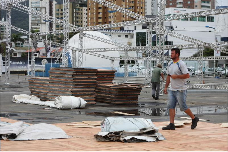 Vila da Regata começa a ser montada para etapa latino-americana da Volvo Ocean Race