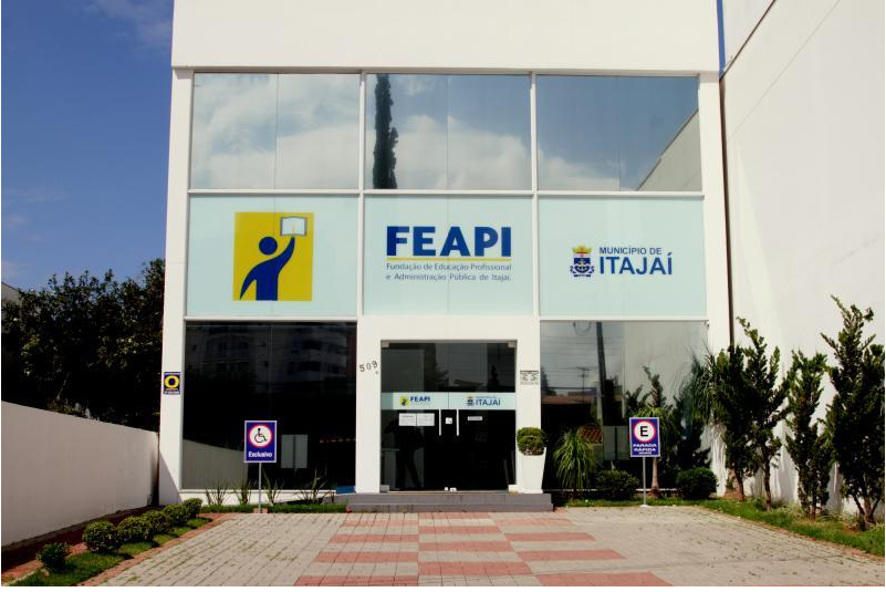 Feapi lança cursos para servidores municipais