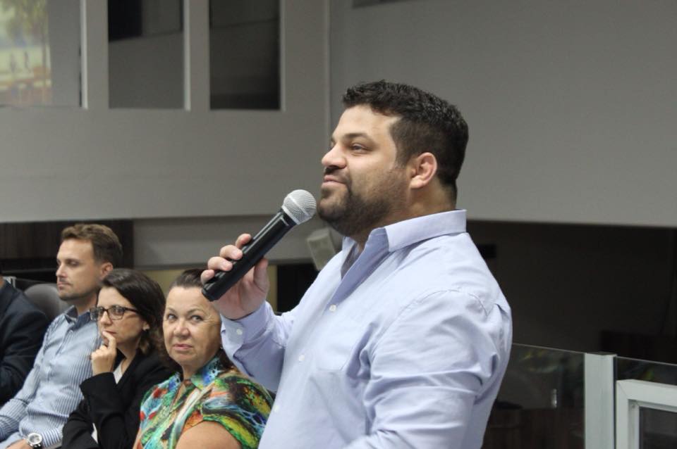 Vereador Leonardo Piruka de BC apresenta projeto econômico