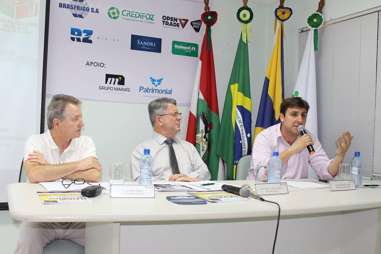 ACII e Sinduscon contratam arquiteto para formalizar propostas para o Plano Diretor de Itajaí ACII e Sinduscon contratam arquiteto para formalizar propostas para o Plano Diretor de Itajaí