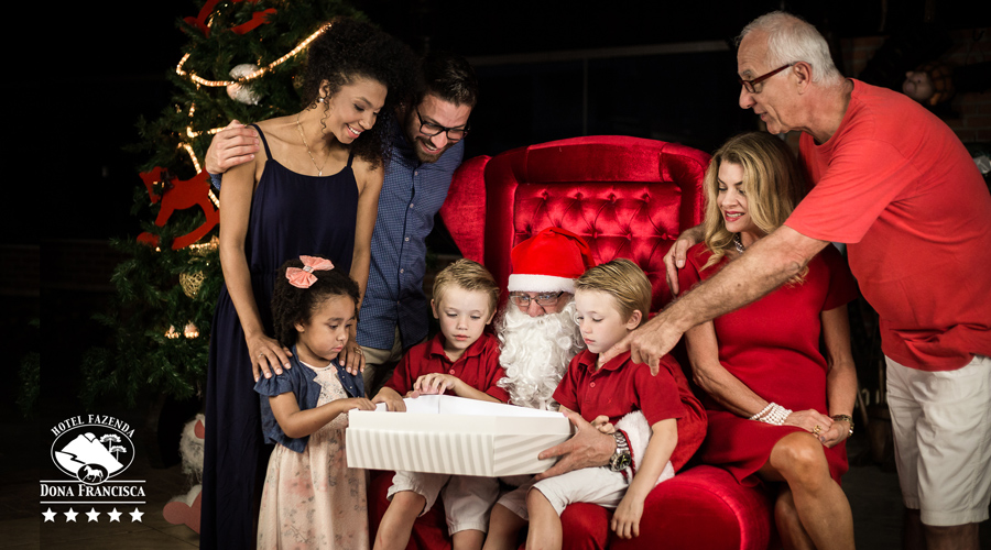 PRESENTEIE SUA FAMÍLIA COM UMA EXPERIÊNCIA INCRÍVEL NESTE NATAL