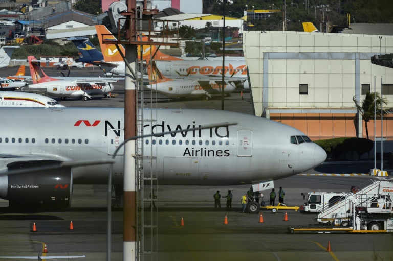 UE alerta contra aumento de tensão na Venezuela após envio de aviões russos