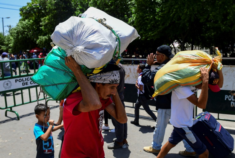Fronteira com a Colômbia, uma região afetada por todos os males da Venezuela