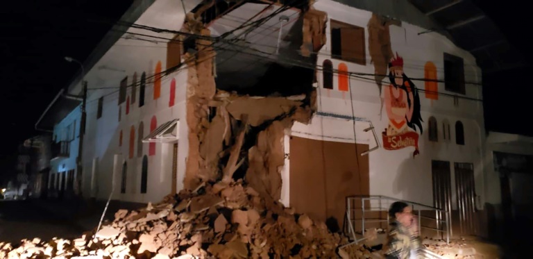 Terremoto no Peru deixa dois mortos e 30 feridos Terremoto no Peru deixa dois mortos e 30 feridos
