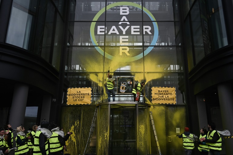 Bayer pede desculpas por espionagem da Monsanto Bayer pede desculpas por espionagem da Monsanto