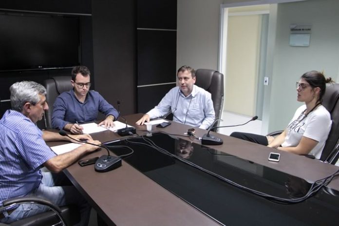 Revisão das Leis de Balneário Camboriú completa seu primeiro mês