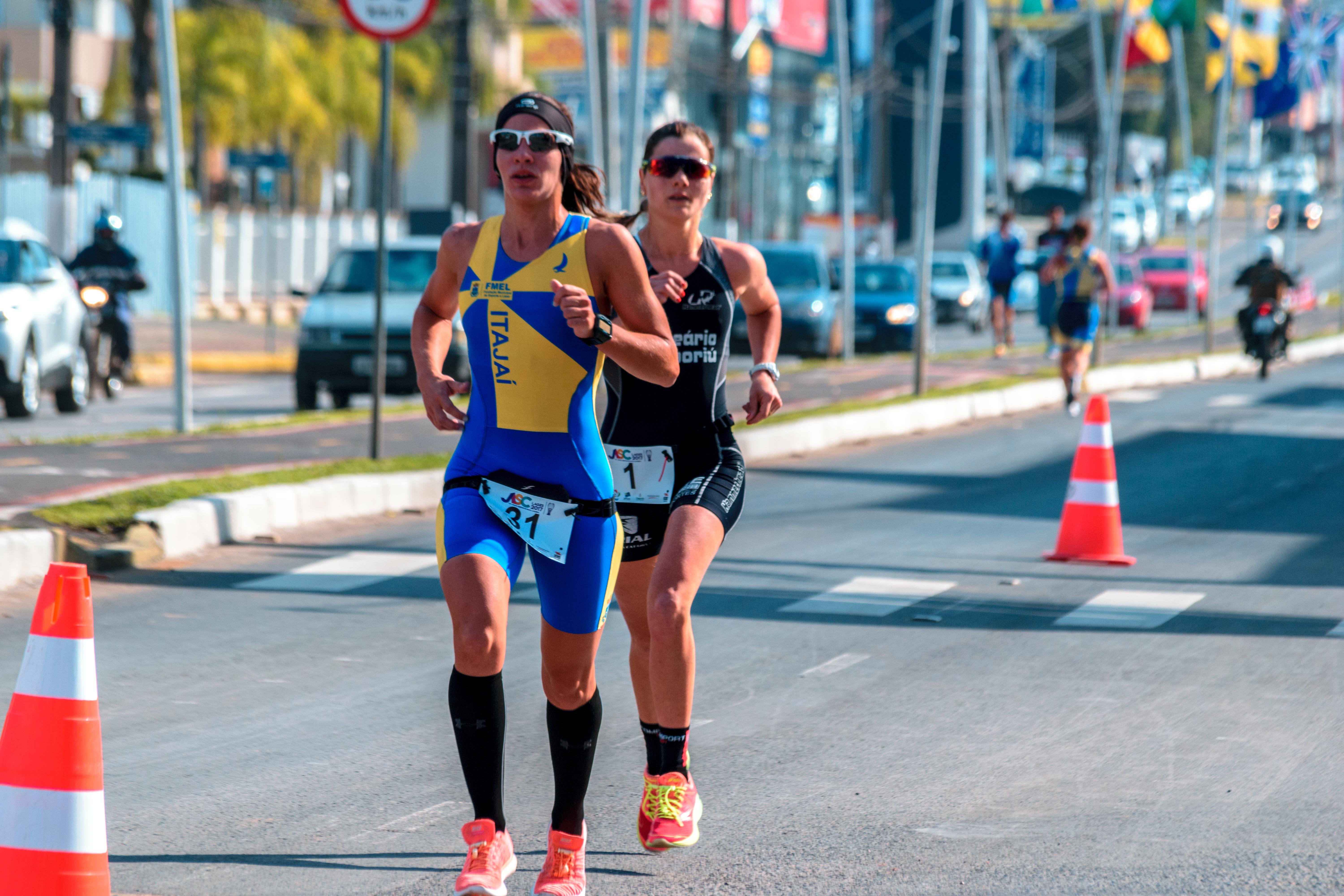 Triatleta de Itajaí se destaca em maior circuito de triatlhon do mundo Triatleta de Itajaí se destaca em maior circuito de triatlhon do mundo