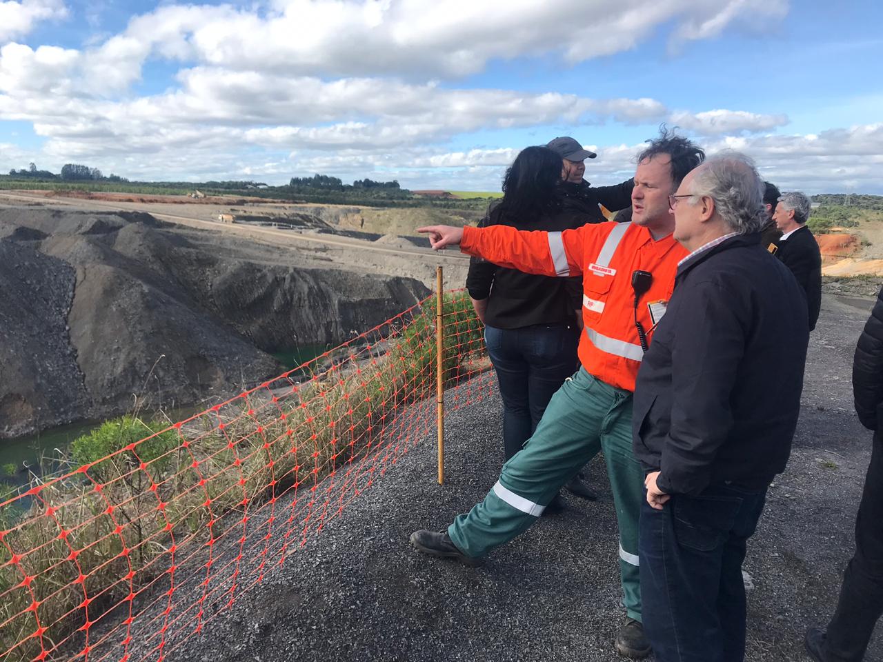 Preocupação Ambiental: Deputado Dr.Vicente realiza visita técnica Unidade de Industrialização do Xisto no Paraná