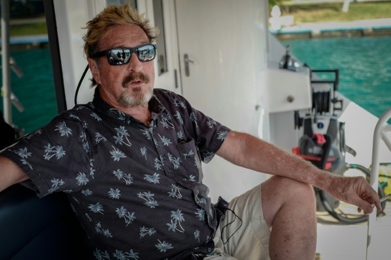De Cuba, excêntrico milionário John McAfee se lança à Casa Branca