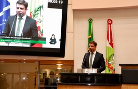 Programa ABRAÇO é apresentado na Assembleia Legislativa Programa ABRAÇO é apresentado na Assembleia Legislativa