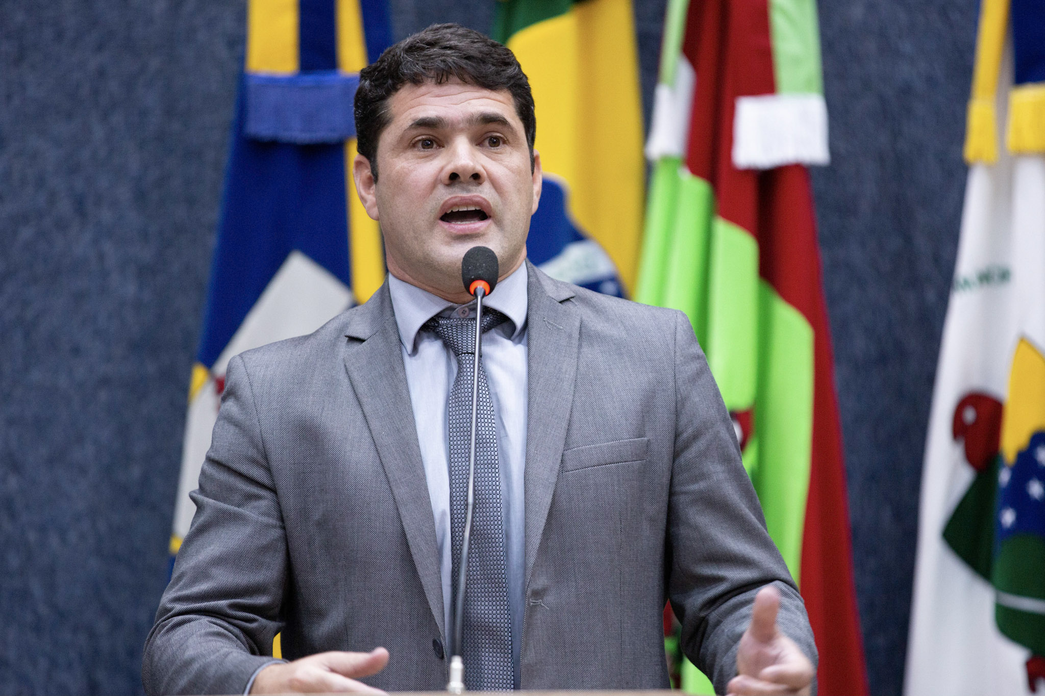 Vereador pede urgência no projeto que isenta os Microempreendedores Individuais de taxas em Itajaí