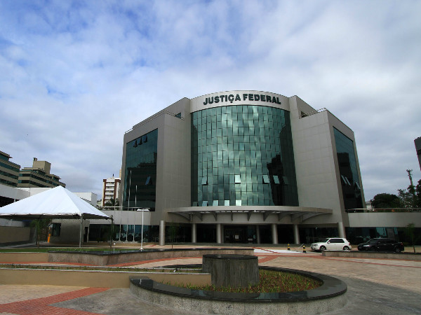 Justiça Federal determina readmissão para cargos e funções de confiança nas instituições federais de ensino em SC