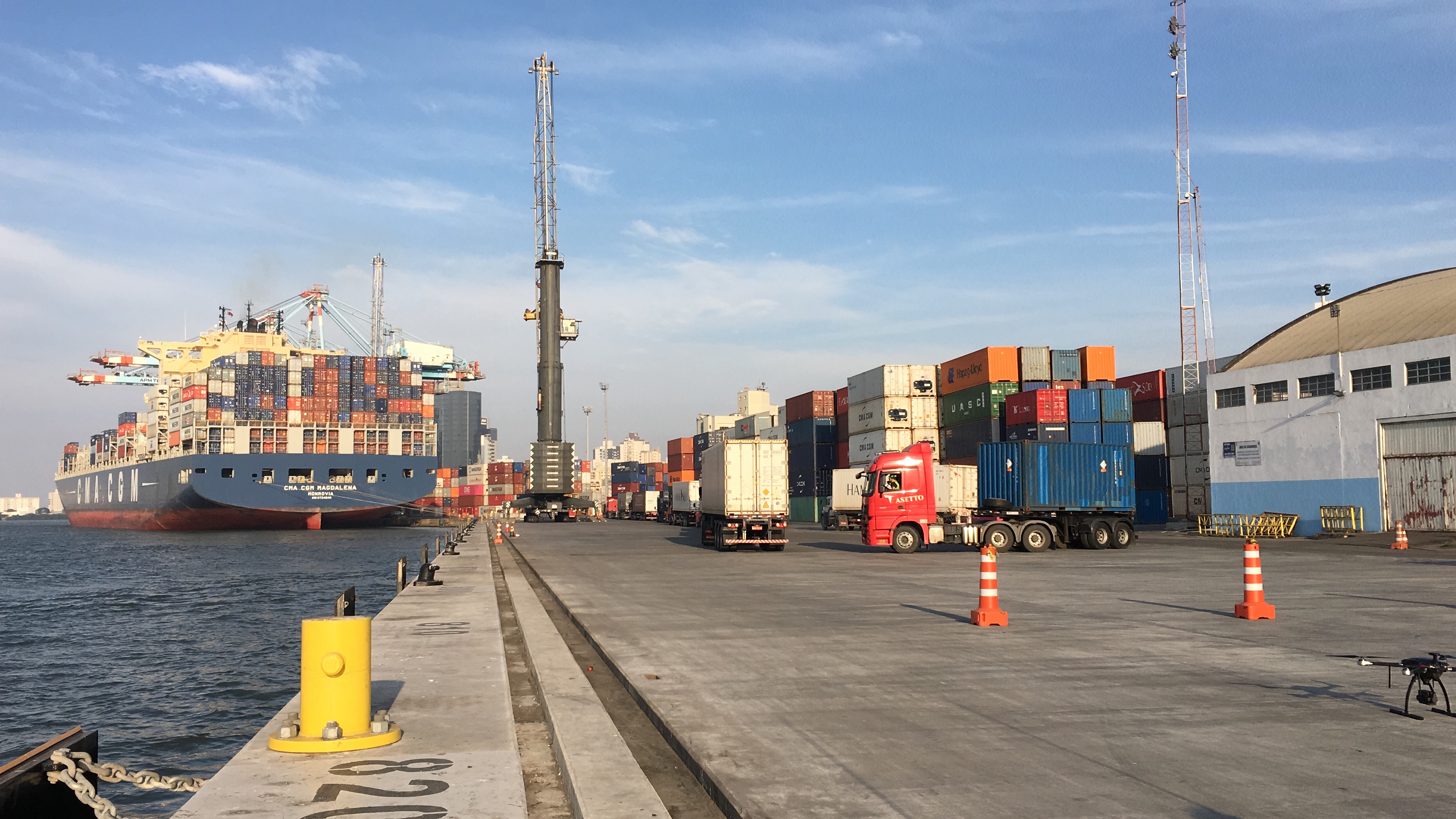 Porto de Itajaí apresenta crescimento de 12% na movimentação de cargas