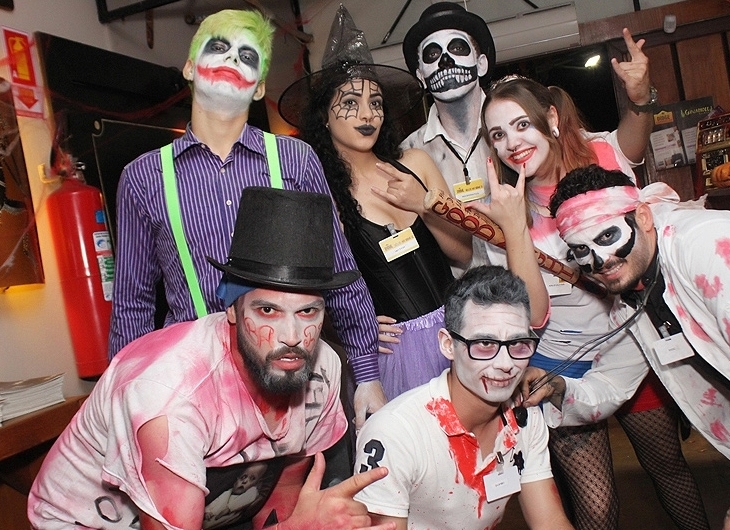 Halloween do Didge BC tem decoração temática e show com a Banda Gunabera