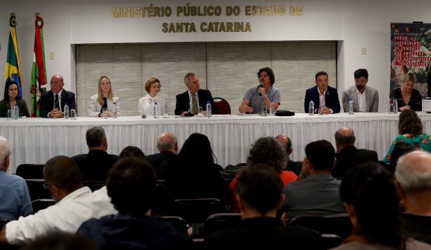 Tributação Verde é discutida em reunião do Fórum Catarinense Tributação Verde é discutida em reunião do Fórum Catarinense