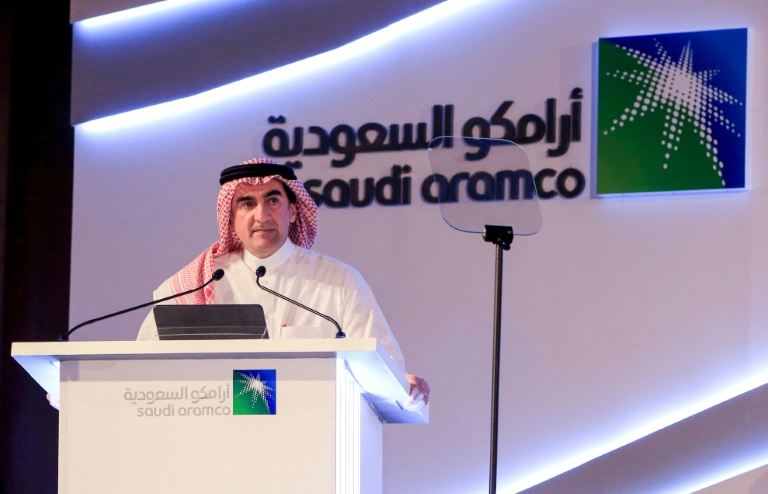 Gigante saudita Aramco entra na bolsa
