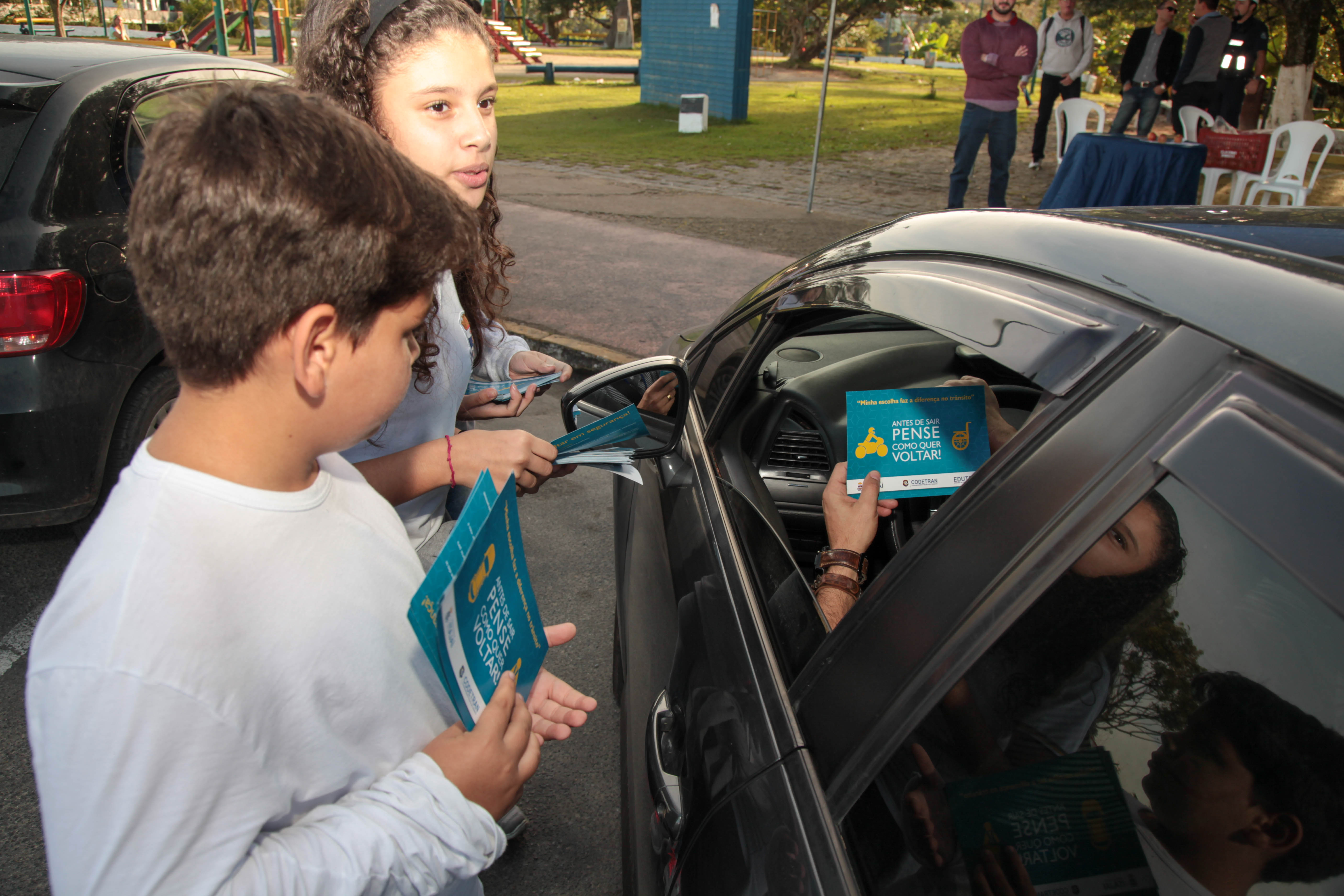 Alunos recebem certificado do projeto Trânsito Seguro nesta quinta-feira