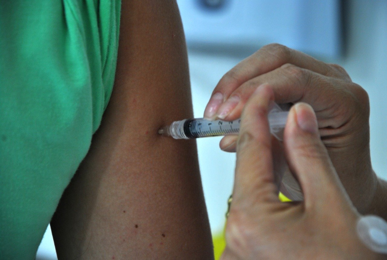 Começa campanha de vacinação contra o sarampo para adultos