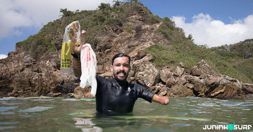Jonathan Borba a caminho do sul-americano de surfe adaptado