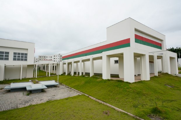 Chapecó, Palhoça e Biguaçu terão escolas estaduais no modelo cívico-militar em SC Chapecó, Palhoça e Biguaçu terão escolas estaduais no modelo cívico-militar em SC