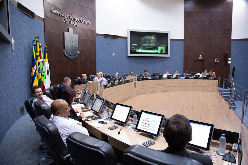 Criadas 10 vagas de médico e 20 de agente comunitário de saúde Criadas 10 vagas de médico e 20 de agente comunitário de saúde