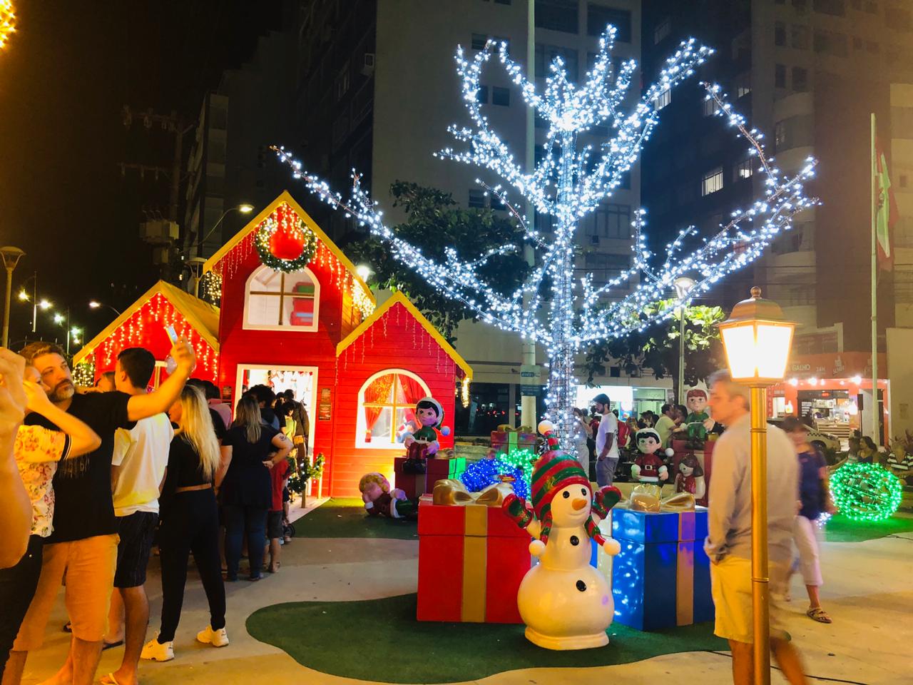 Espetáculos marcam a abertura do Natal nesta sexta-feira