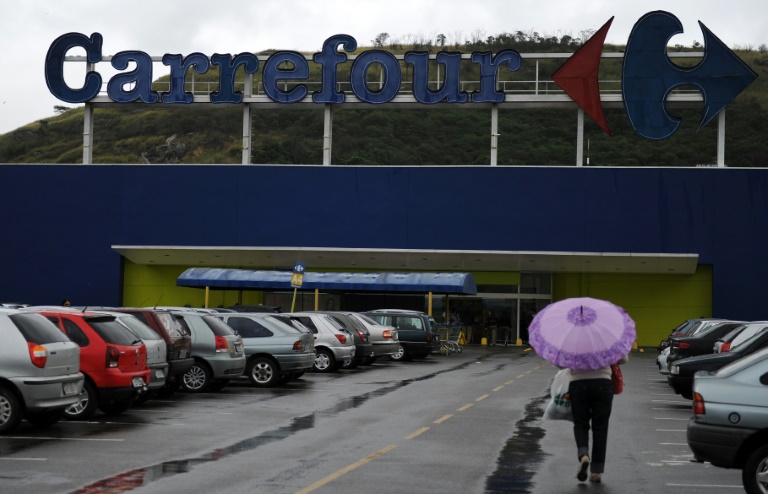 Carrefour acelera expansão no Brasil com aquisição de 30 lojas do Makro Carrefour acelera expansão no Brasil com aquisição de 30 lojas do Makro