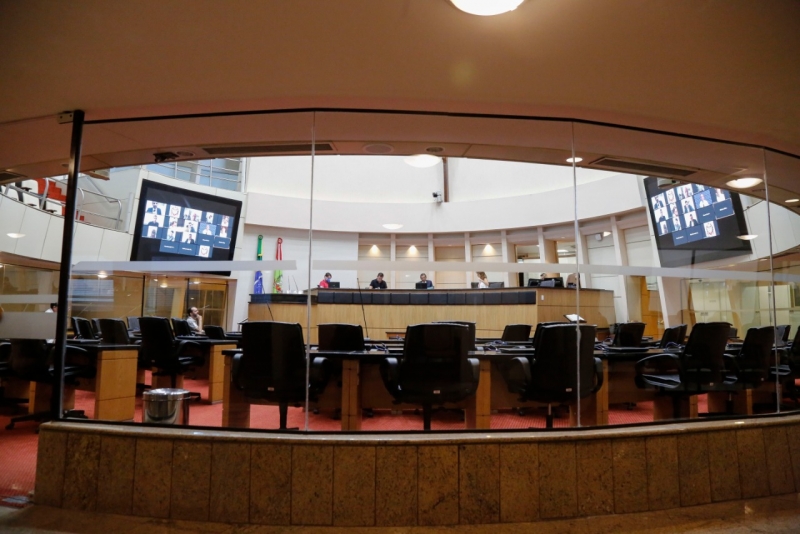 Plenário virtual aprova 30 moções e indicações referentes ao Covid-19
