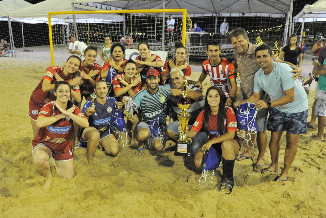 Real Charme/Viamar Shalon é campeão do Beach Soccer em Balneário Piçarras