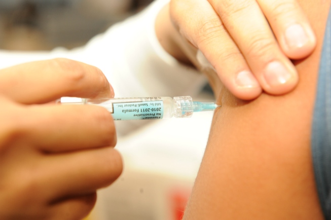 Terceira fase da vacinação contra a gripe começa nesta segunda-feira