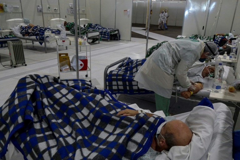 Por causa da pandemia, eleições municipais são adiadas para novembro