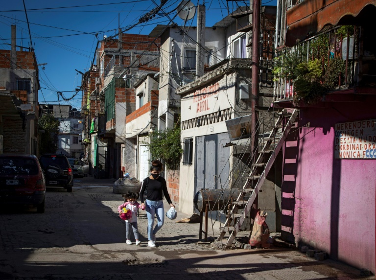 Argentina supera os 200.000 casos de COVID-19