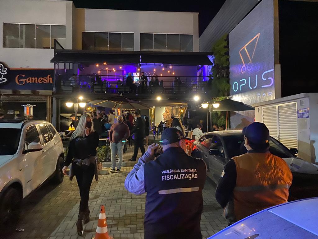 Quatro estabelecimentos são penalizados durante operação Choque de Ordem Quatro estabelecimentos são penalizados durante operação Choque de Ordem