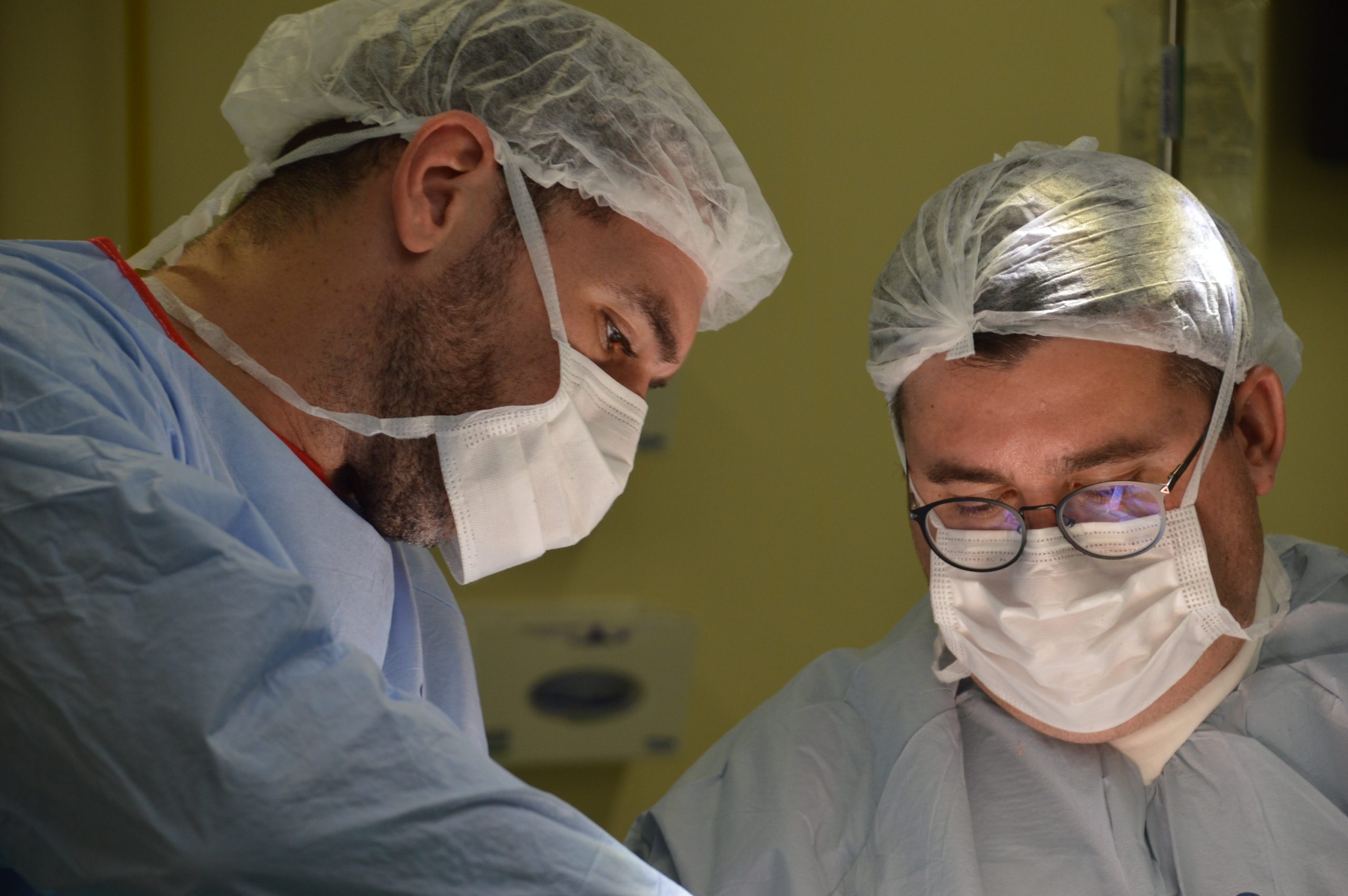 Cirurgia com material inédito no estado é realizado no Hospital Santa Isabel