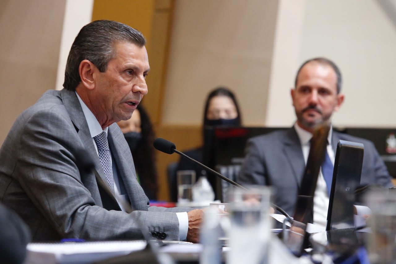 Julio Garcia presidente da Alesc rebate denúncias do MPF