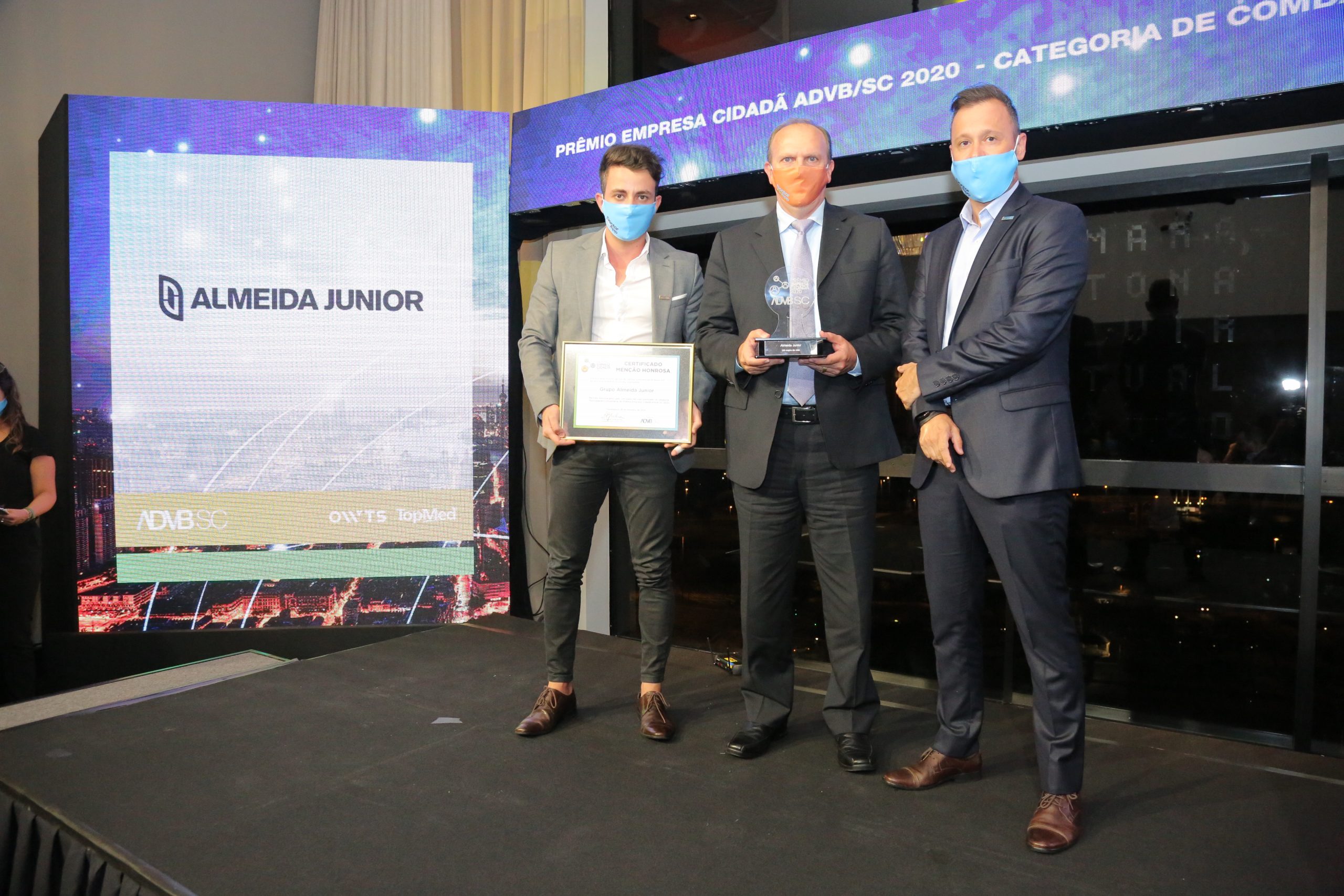 Almeida Junior recebe Prêmio Empresa Cidadã 2020 da ADVB/SC Almeida Junior recebe Prêmio Empresa Cidadã 2020 da ADVB/SC