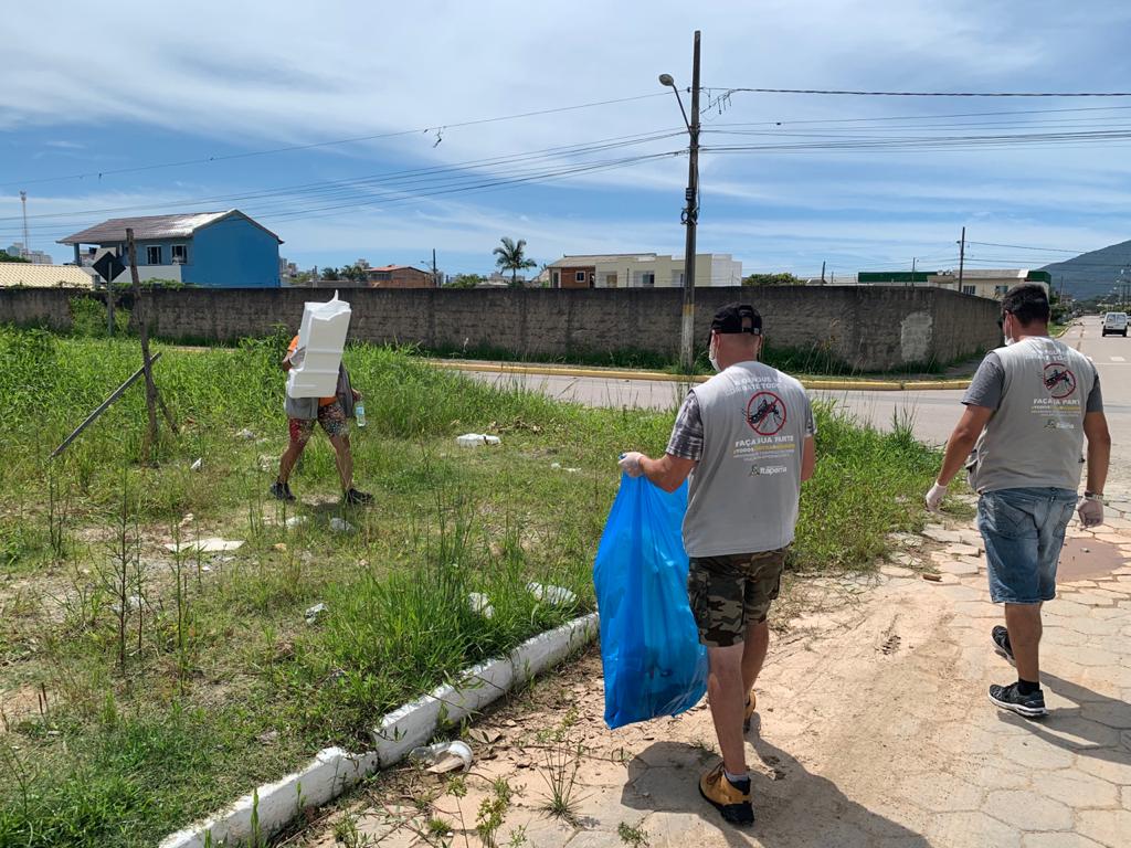 Iniciado mutirão contra a Dengue nos bairros Meia Praia e Morretes